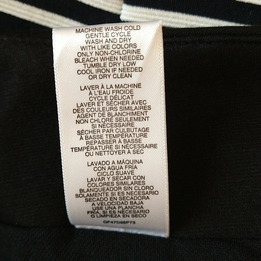 Michael Kors black skirt Sz 6 - Picture 8 of 8